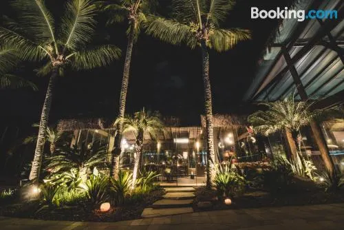 赤腳與沙路易斯與路易斯旅館