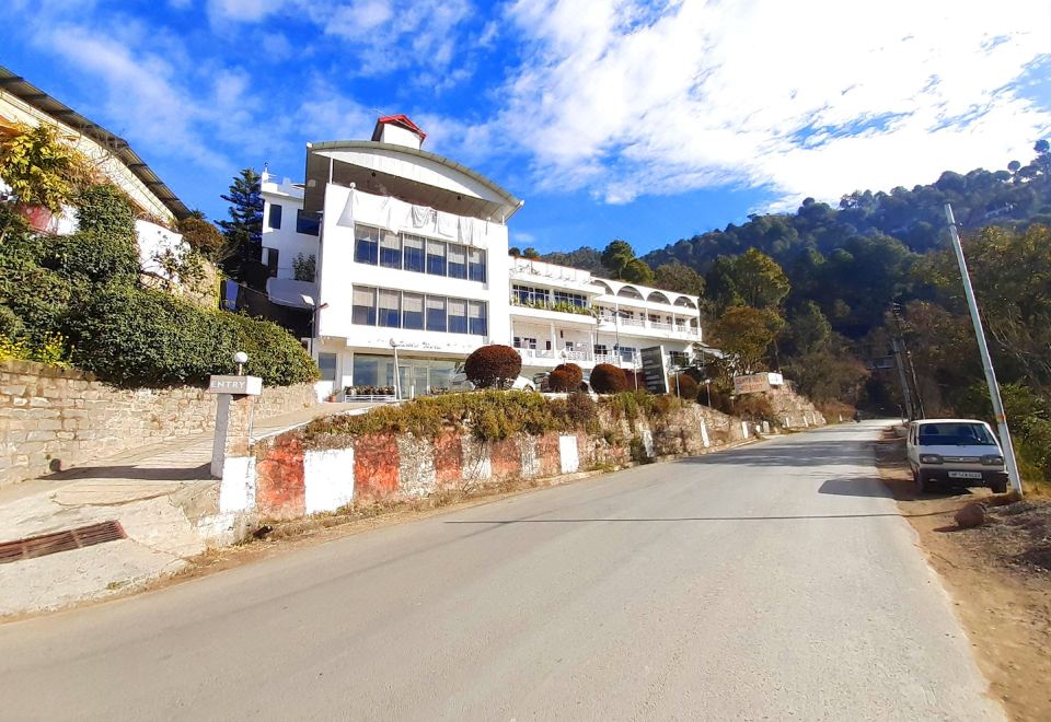 hotel overview picture