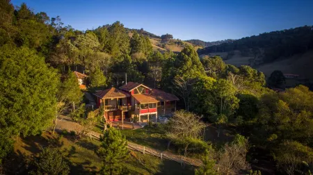 Pousada Cabanas No Mundo Отели в г. Сан-Бернарду-ду-Кампу