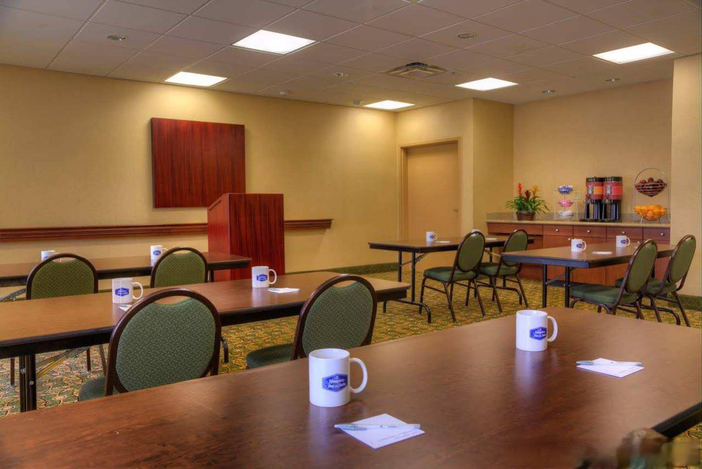 Hampton Inn & Suites Houston Rosenberg