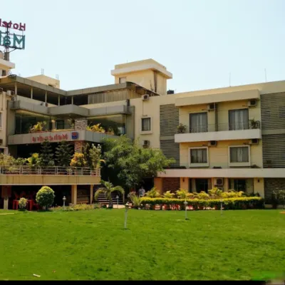 Hotel Mahendra