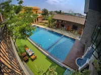 Aen Guy Boutique Hotel - Kolam Renang