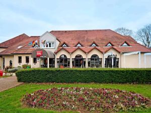 Ibis Nevers