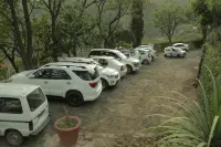 The Fern Surya Resort Dharampur, Kasauli Hills, Series by Marriott - parking