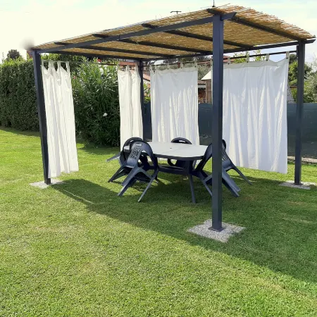 Villa in Lucca Placed in a Residential Area, All Services Nearby