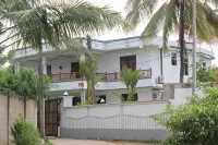 Privet Villa Lion Place in Waligama Has 10 Beds Rooms with One Family Rooms