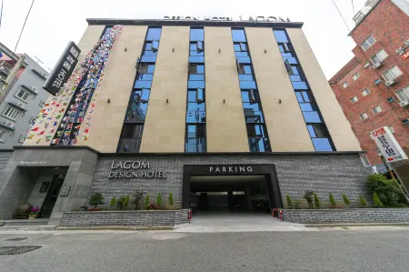 Gwangyang Lagom Design Hotel Отели в г. Кванъян