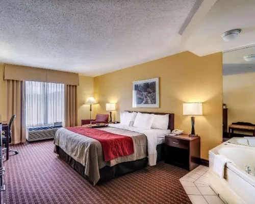 Comfort Inn & Suites Hillsville I-77