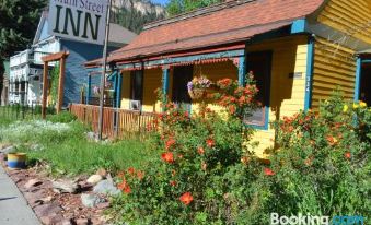 The Ouray Main Street Inn