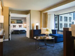 Renaissance Chicago Downtown Hotel