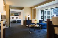 Renaissance Chicago Downtown Hotel Hotels in Chicago Loop