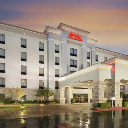 Hampton Inn & Suites Tulsa/Catoosa