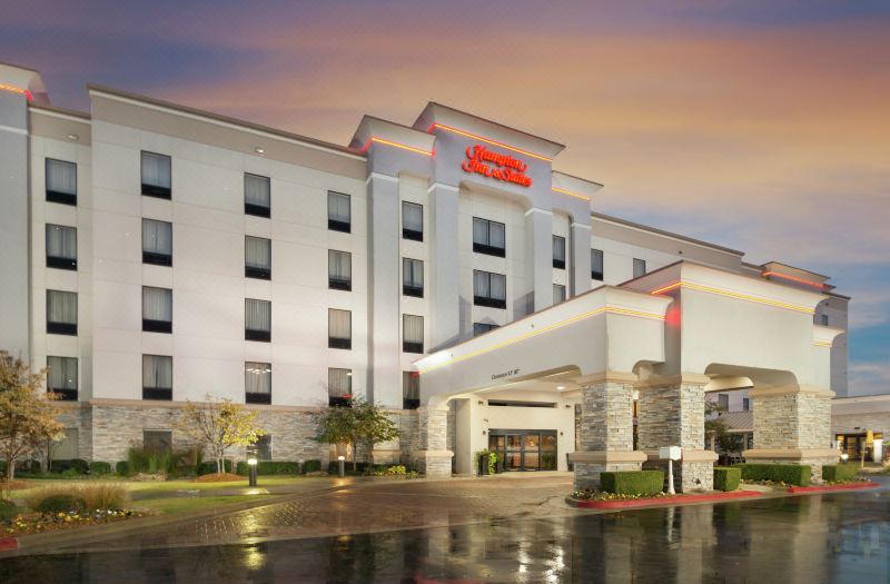 Hampton Inn & Suites Tulsa/Catoosa