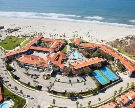 曼德勒海灣扎卡里沙丘-希爾頓格芮精選酒店 奧克斯納德酒店