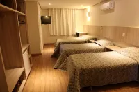 Golden Hotel - O Mais Central - Pet Friendly Hotels in Chapeco