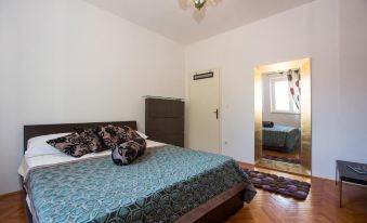 Aida Apartments and Rooms for Couples and Families Free Parking