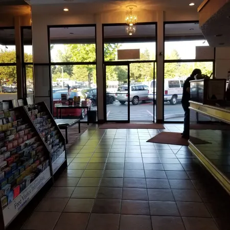 Sea-Tac Crest Motor Inn