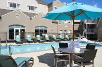 Sonesta ES Suites Detroit Warren - Gym