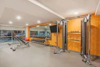 La Quinta Inn & Suites by Wyndham Madera - gimnasio