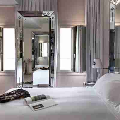 Palazzina Grassi Rooms