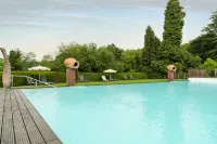 Hotel Argi Eder Các khách sạn ở Cambo-les-Bains