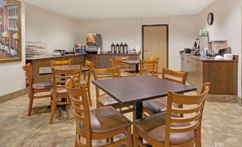 Microtel Inn & Suites by Wyndham Cheyenne