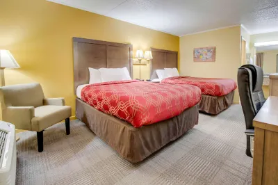 Econo Lodge فنادق في Lenoir City