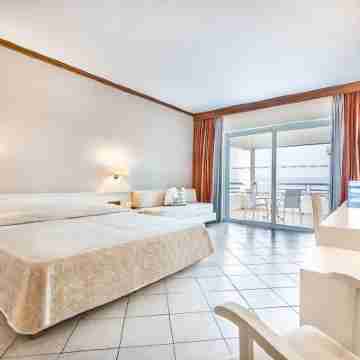 Kipriotis Aqualand Hotel Rooms