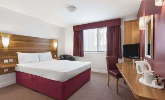 Days Inn by Wyndham Corley NEC M6