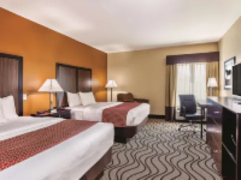 科圖拉昆塔温德姆套房酒店 科圖拉酒店