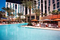 Hilton West Palm Beach - Beach
