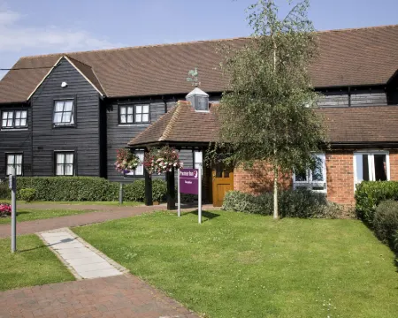 聖奧爾本斯/布利凱特村普瑞米爾酒店 聖奧爾本斯市酒店