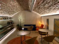 Le Funi Hotel فنادق في پونته سن پیترو