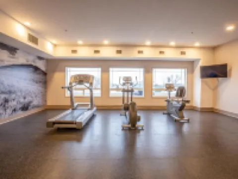 Canalta Oyen Hotels in Oyen