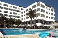 Grand Hotel Don Juan - Beach