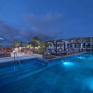 Hyatt Centric Guatemala City Hotels near FREE FIRE