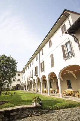 Hotel Il Chiostro by Lvg Hotel Collection Hoteles en Verbania