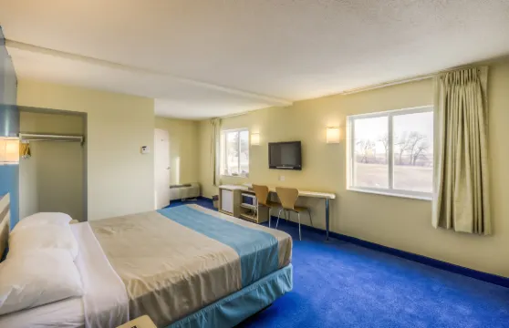 埃斯特萬極光旅館