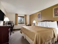 Travelodge by Wyndham la Porte/Michigan City Area Hotels in La Porte