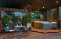 Hostellerie du Peiffeschof, the Originals Relais Hotels in Arlon