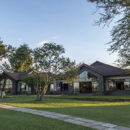 Sweetwaters Serena Camp