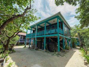 Bella Vista Resort Belize