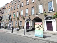 Jackson Court Hotel