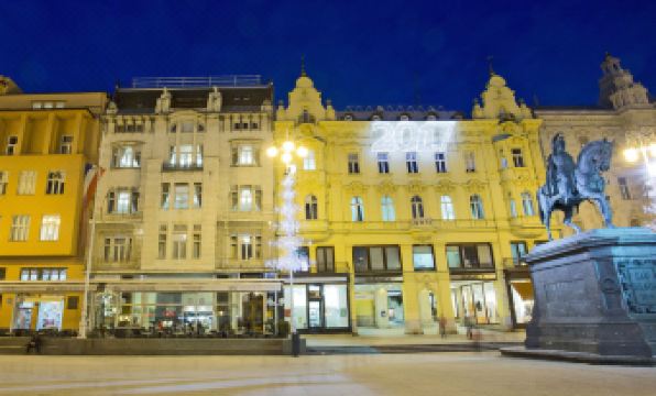 5. 메인 스퀘어 호..