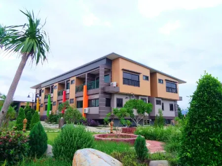 Grandsiri​ Resort​ Khaoyai