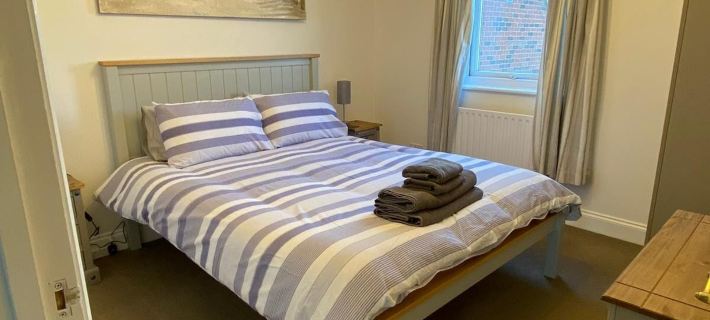 Marina View Penthouse Apt 2Br Parking St Neots Town Centre Hotels in Saint Neots