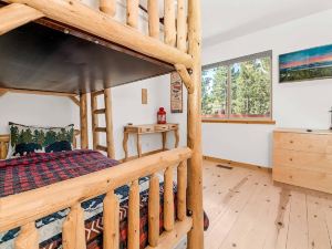 104 - Cozy Cabin in Pinewood Estates