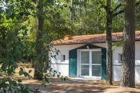 Azureva Longeville-Sur-Mer Hotels in Saint-Cyr-en-Talmondais