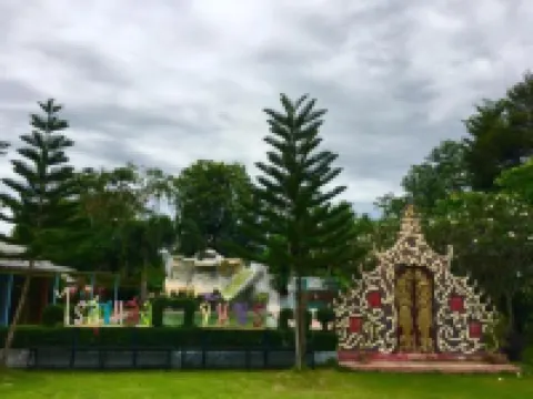 Baanraisooksangchan Hotels in Kaeng Krachan