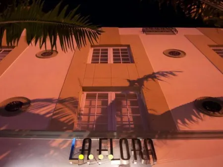 La Flora by LuxUrban